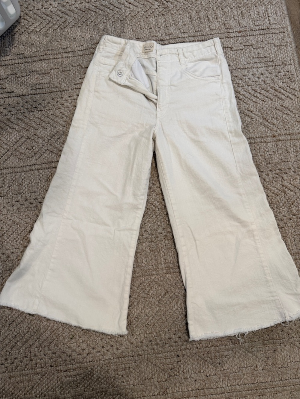 Pilcro White Wide-Leg Jeans